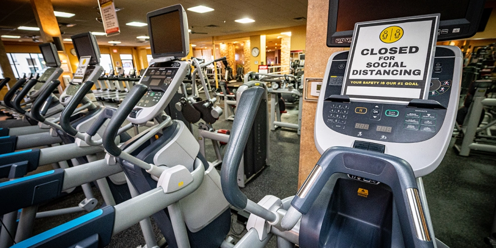 Making Gyms Safer: Why the Virus Is Less Likely to Spread There Than in a Bar