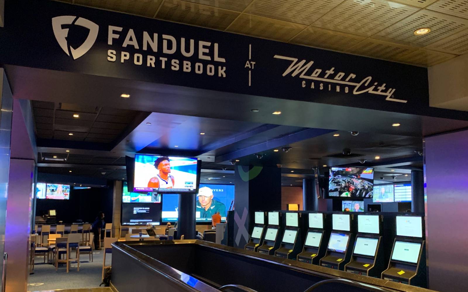 Arizona sportsbooks brought in record $499M in wagers in December