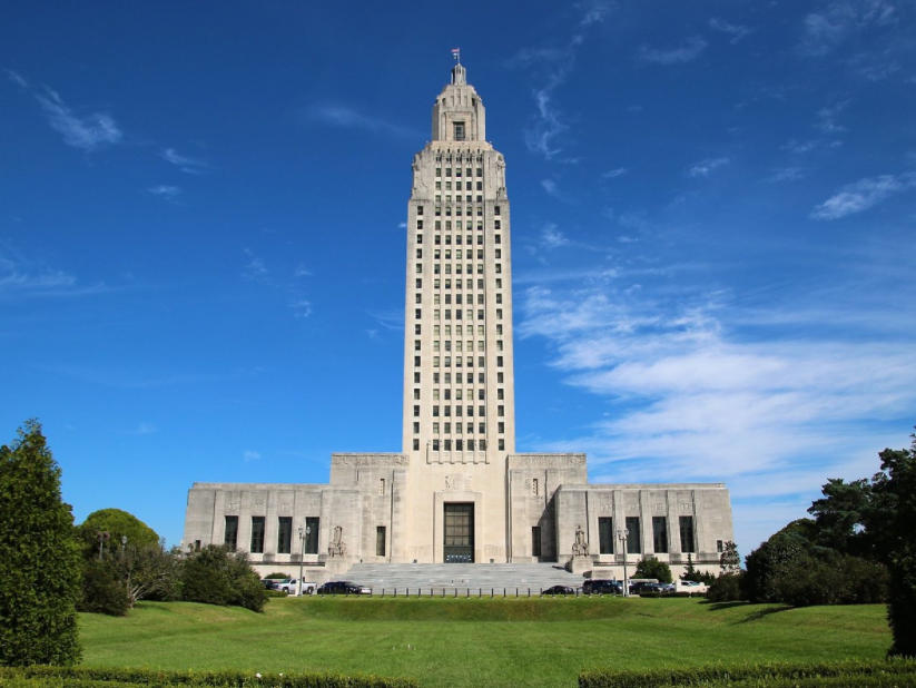 Occupation licensing reform bill for new Louisiana residents deferred by Senate committee